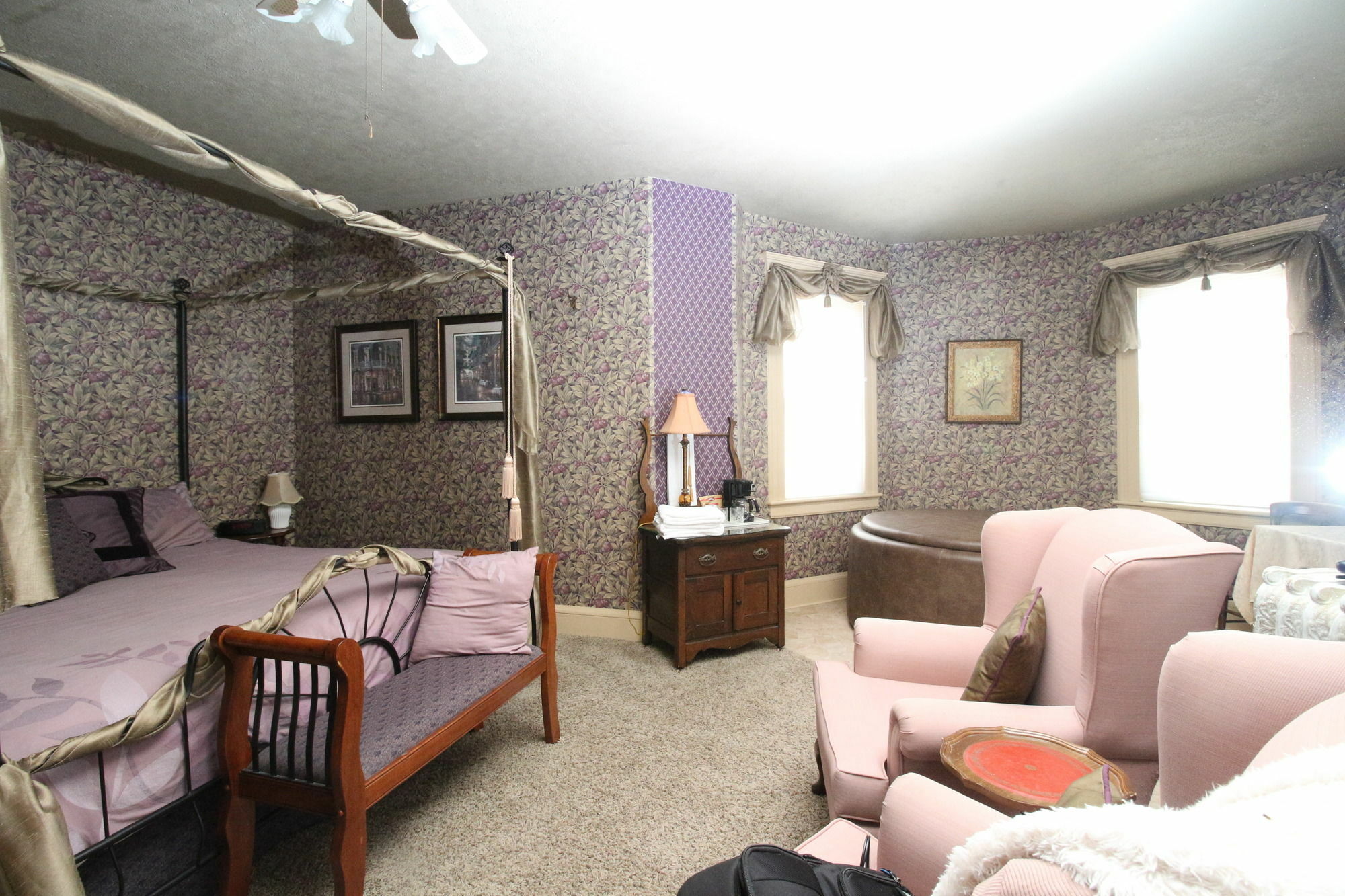 Sleepy Hollow B&B Gananoque Buitenkant foto